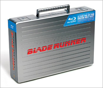 Blade Runner: The Final Cut - Five-Disc Ultimate Collector's Edition (Blu-ray Disc - Briefcase)