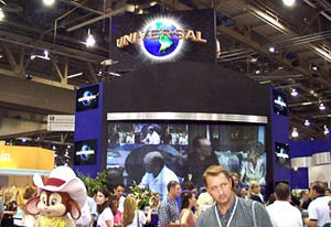 Universal booth